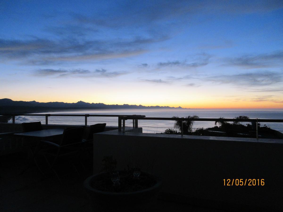 Penthouse 230M2 On The Sea Apartment เพลตเตนเบิร์กเบย์ ภายนอก รูปภาพ